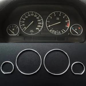 Кільця в приборну панель bmw